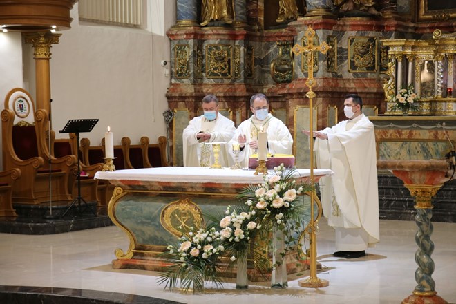 U varaždinskoj katedrali proslavljen blagdan Prikazanja Gospodinova - Dan osoba posvećenoga života